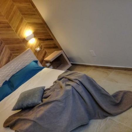 Palazzo San Lazzaro Bed and Breakfast Lecce Eksteriør billede
