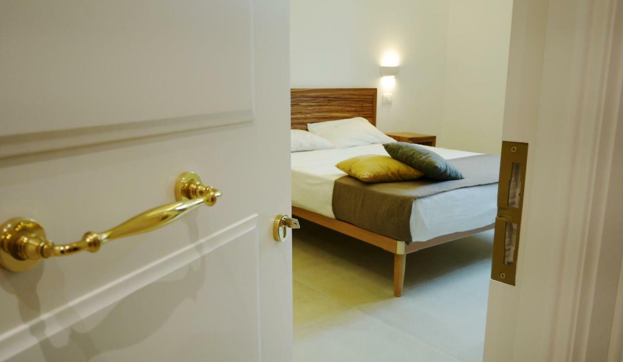 Palazzo San Lazzaro Bed and Breakfast Lecce Eksteriør billede