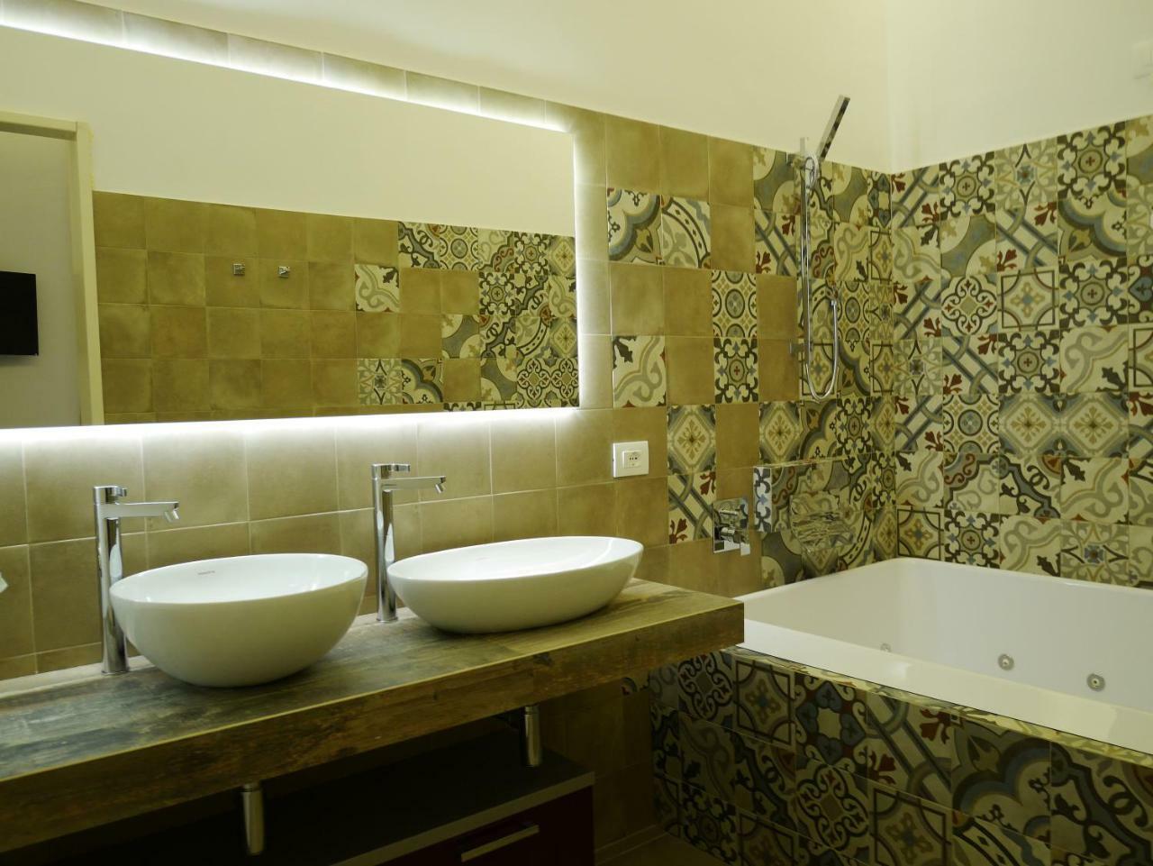 Palazzo San Lazzaro Bed and Breakfast Lecce Eksteriør billede